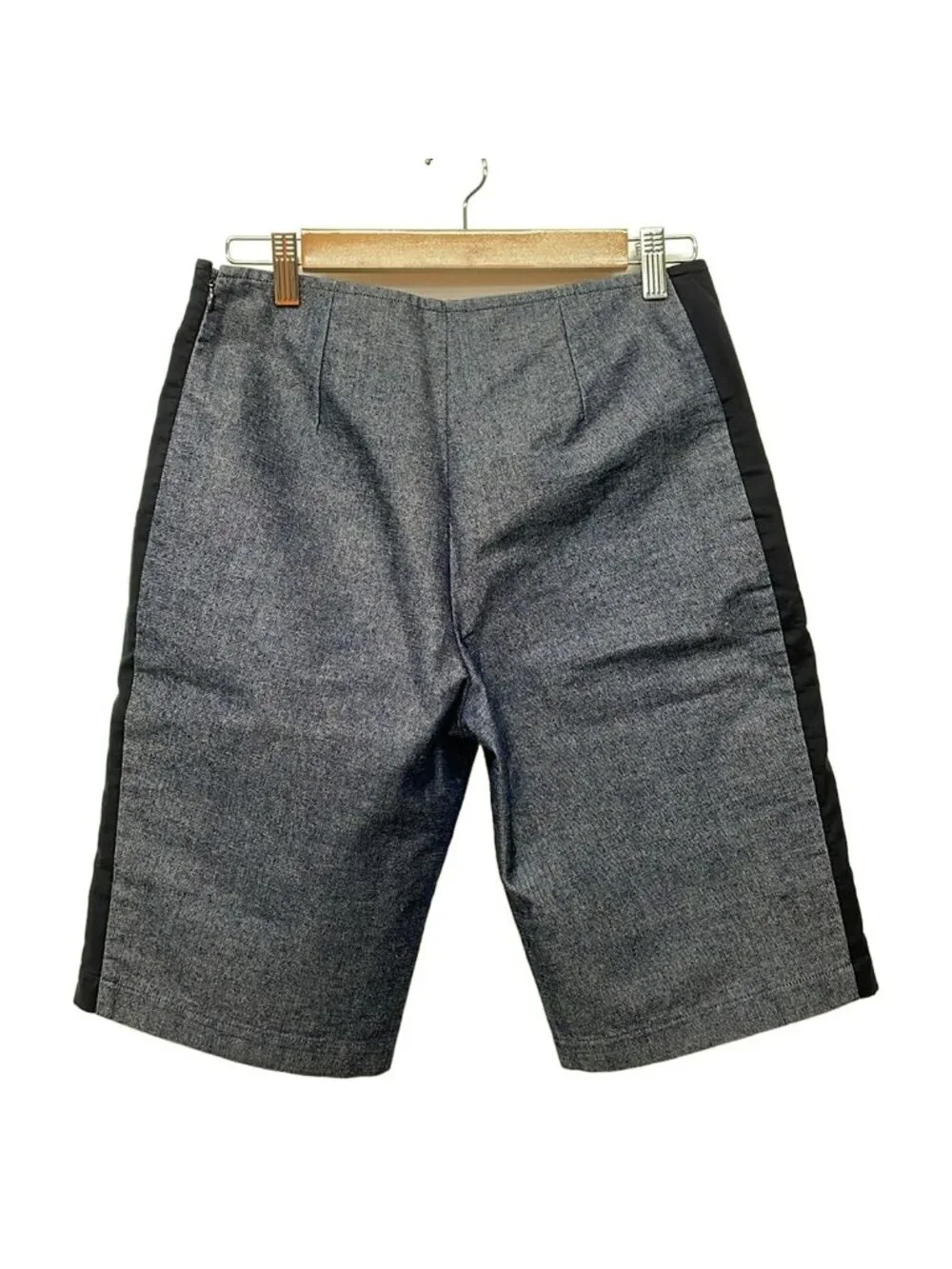 Chanel Shorts 40 M Navy Identification
